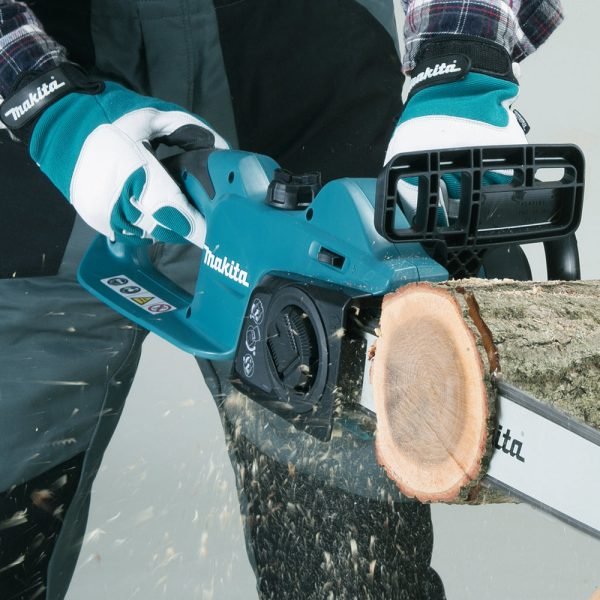 UC3541A Electric Chainsaw - Power and Comfort for Efficient Cutting - Image 2