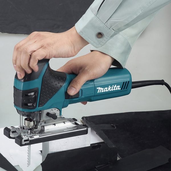 4351FCTJ 720W Jigsaw - Precision Cutting Performance - Image 3